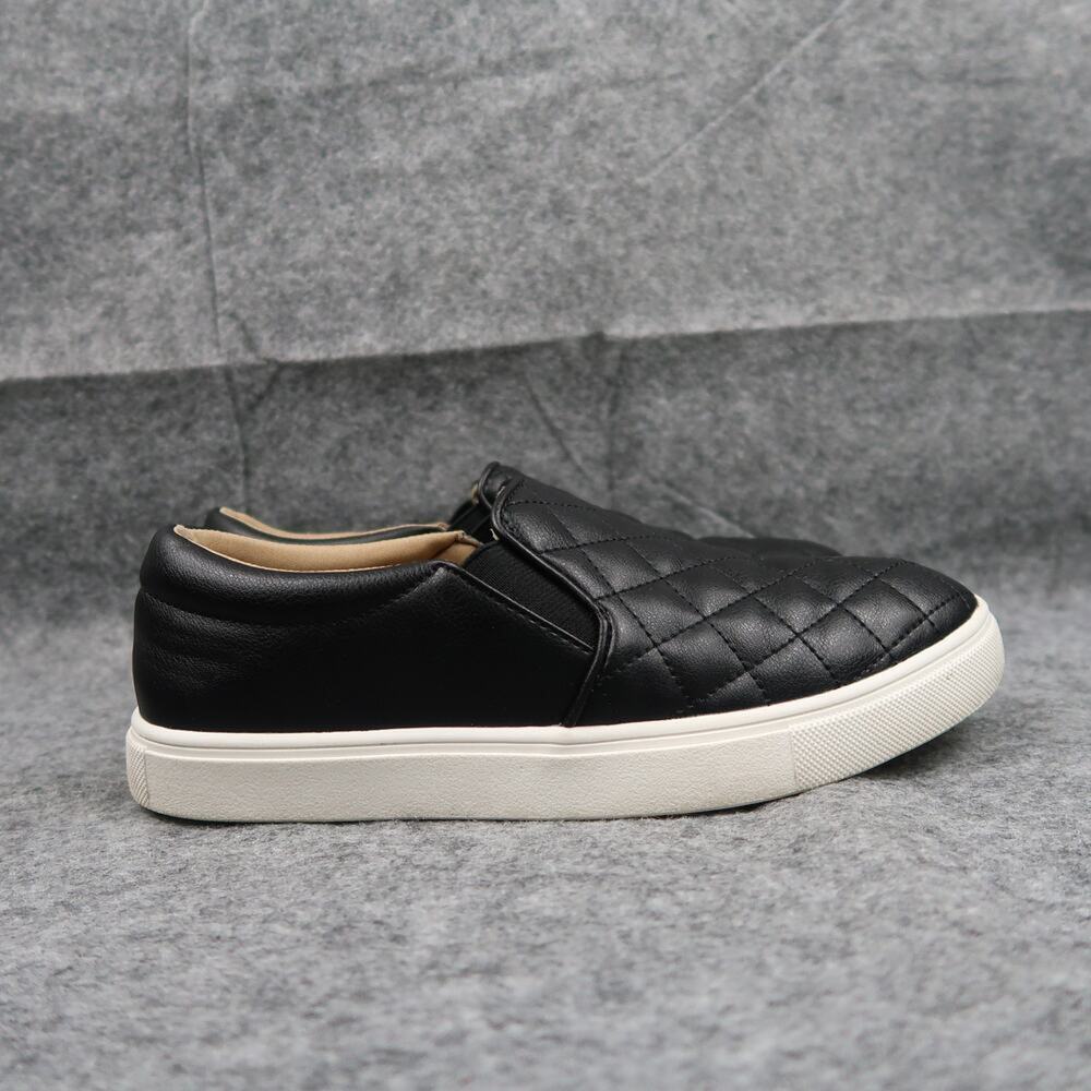 Stq Shoes Womens 7.5 Sneakers Slip On Casual Fashion Quilted Black Flat Comfort